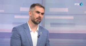 micin:-mozemo-da-imamo-stajaliste-manjeg-kapaciteta-u-gradu-dok-se-ne-odluci-sta-dalje-sa-zeleznickom-stanicom-–-nedeljnik