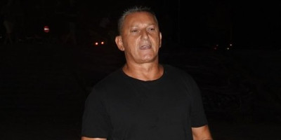 sako-polumenta-poludeo-od-besa-–-kolega-mu-preoteo-pesmu:-„nije-me-ni-pitao“ sako-polumenta-poludeo-od-besa-–-kolega-mu-preoteo-pesmu:-„nije-me-ni-pitao“