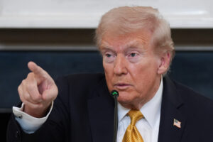 donald-tramp:-sledeci-ciljevi-na-kopnu,-pobicemo-ljude-koji-unose-drogu-u-ameriku-–-nedeljnik donald-tramp:-sledeci-ciljevi-na-kopnu,-pobicemo-ljude-koji-unose-drogu-u-ameriku-–-nedeljnik