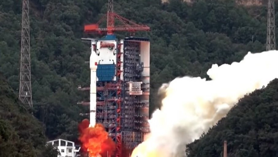 kina-uspesno-lansirala-u-svemir-novi-satelit:-moze-da-ostvari-stereo-snimke-visoke-preciznosti-na-globalnom-nivou kina-uspesno-lansirala-u-svemir-novi-satelit:-moze-da-ostvari-stereo-snimke-visoke-preciznosti-na-globalnom-nivou