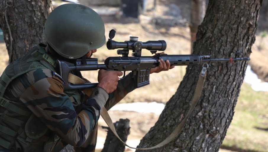 hitno-se-oglasila-pakistanska-vojska:-novi-sukobi-na-granici-usred-mirovnih-pregovora-u-istanbulu hitno-se-oglasila-pakistanska-vojska:-novi-sukobi-na-granici-usred-mirovnih-pregovora-u-istanbulu