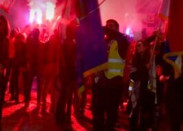 studenti-iz-novog-pazara-stigli-u-kragujevac:-docekani-uz-vatromet,-pogacu-i-medalje-–-nedeljnik