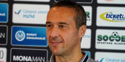mladen-mijatovic-proslavlja-svetu-petku:-ispostovao-sve-obicaje-(foto) mladen-mijatovic-proslavlja-svetu-petku:-ispostovao-sve-obicaje-(foto)