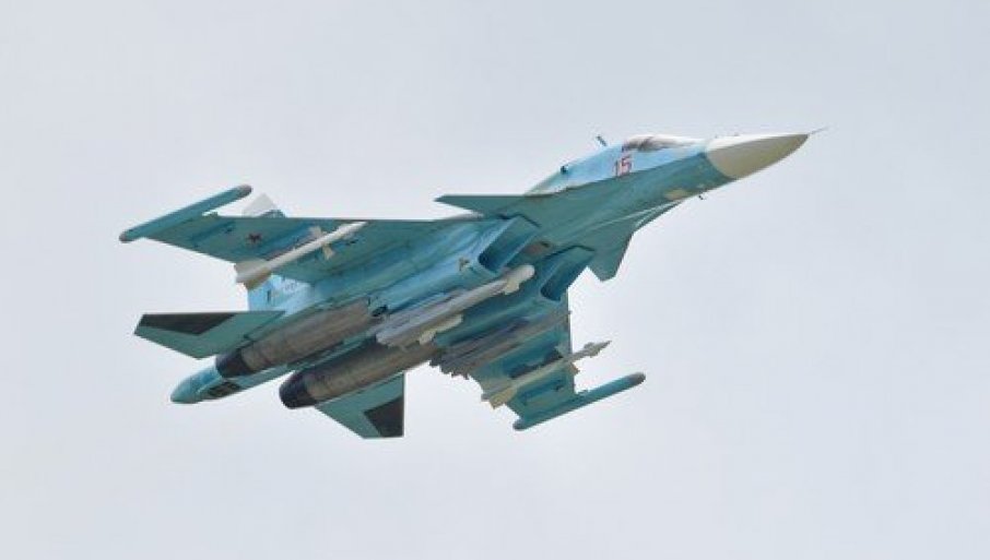 bivsi-ukrajinski-oficir:-mesecno-nas-napada-300-ruskih-aviona-sa-9-aerodroma-i-6.000-bombi-(video) bivsi-ukrajinski-oficir:-mesecno-nas-napada-300-ruskih-aviona-sa-9-aerodroma-i-6.000-bombi-(video)